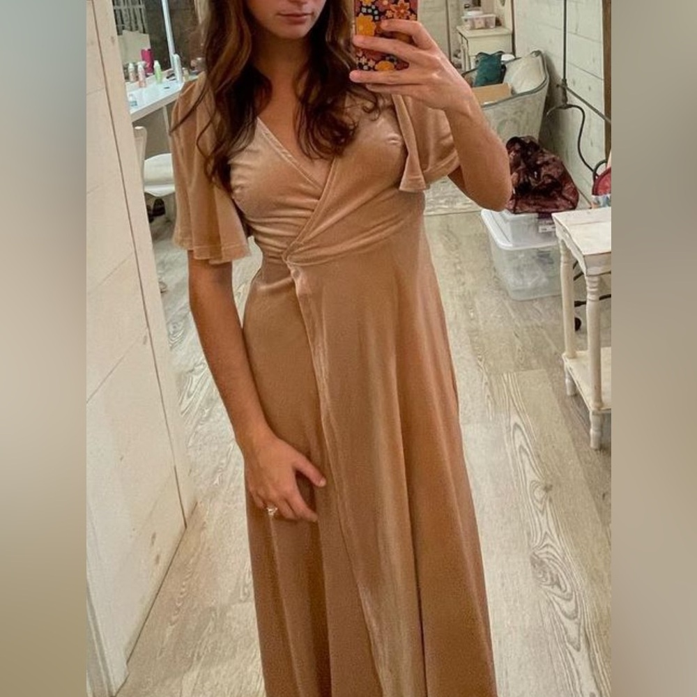 Bridesmaid style velvet dress